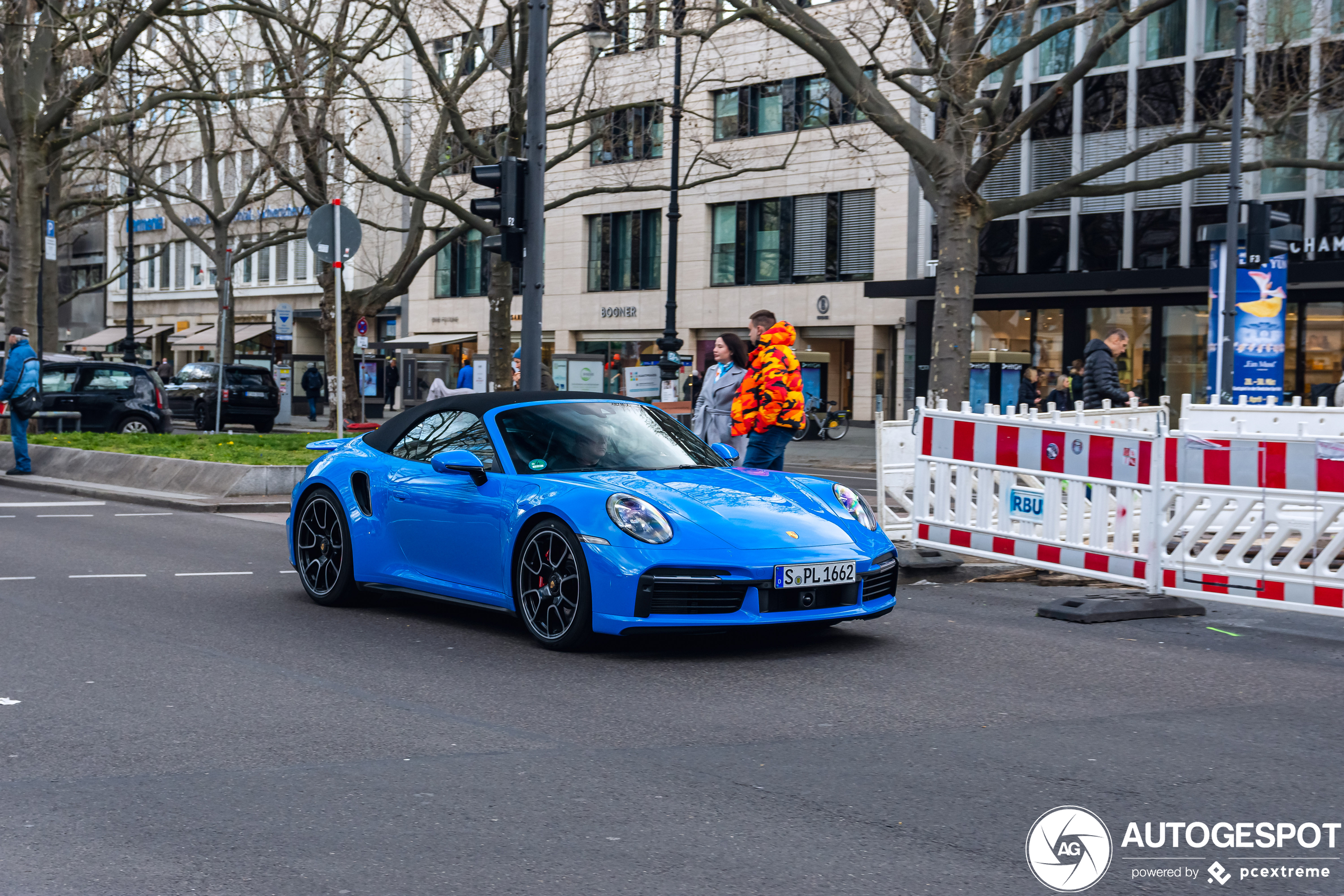 Porsche 992 Turbo Cabriolet