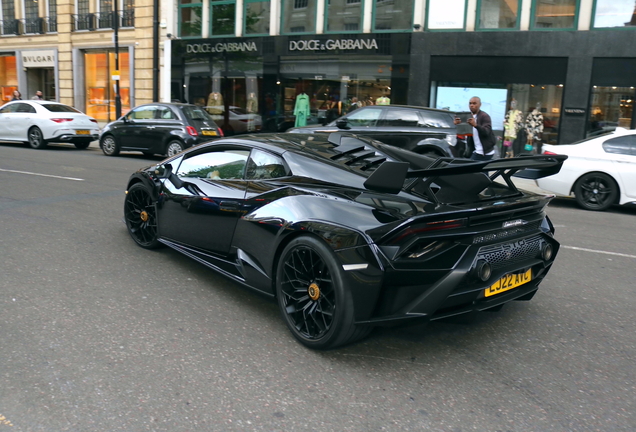 Lamborghini Huracán LP640-2 STO