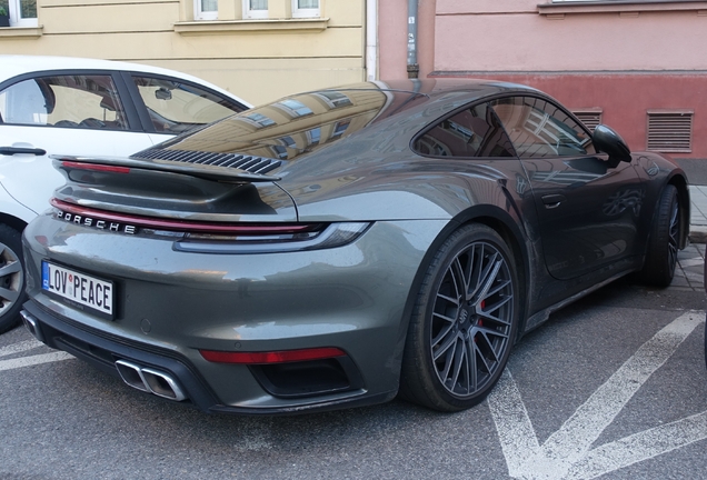 Porsche 992 Turbo