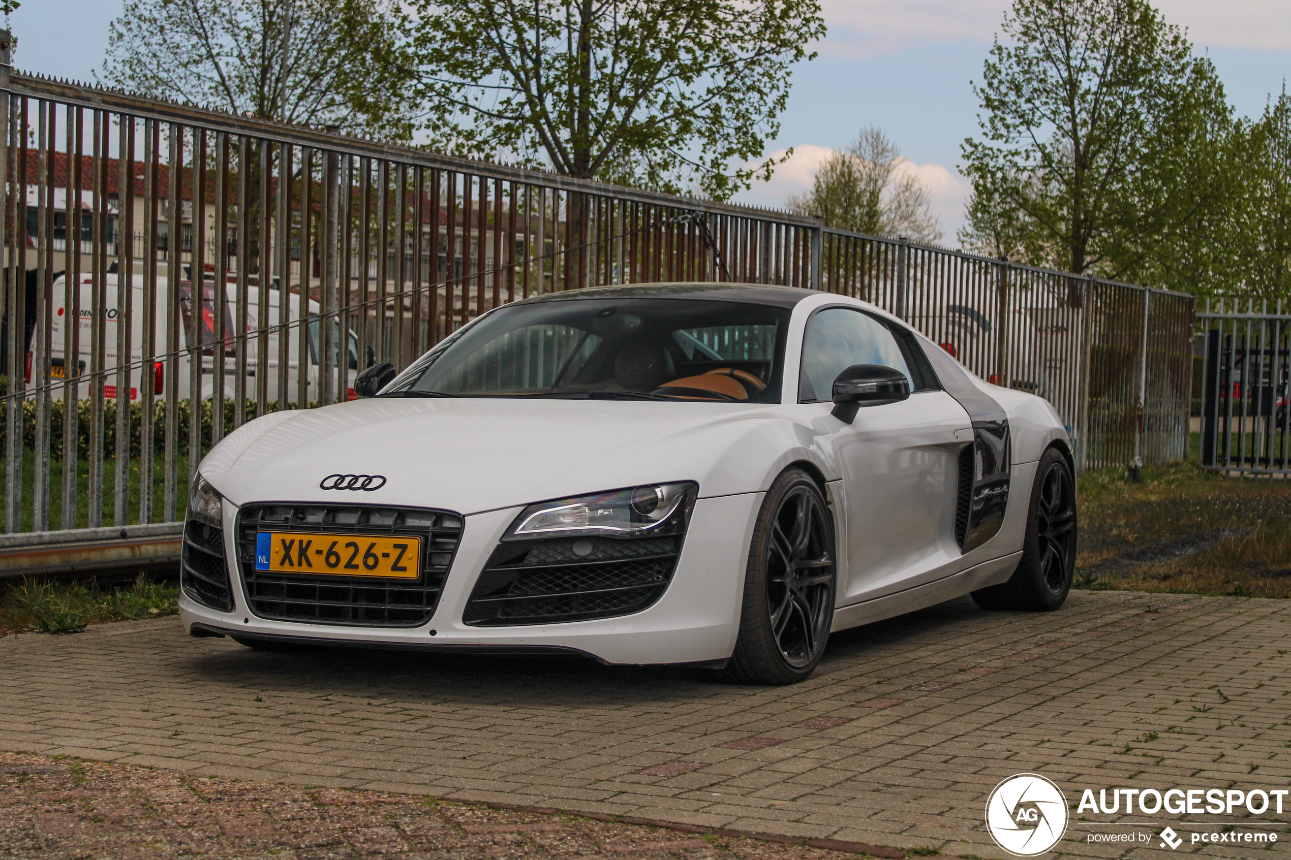 Audi R8