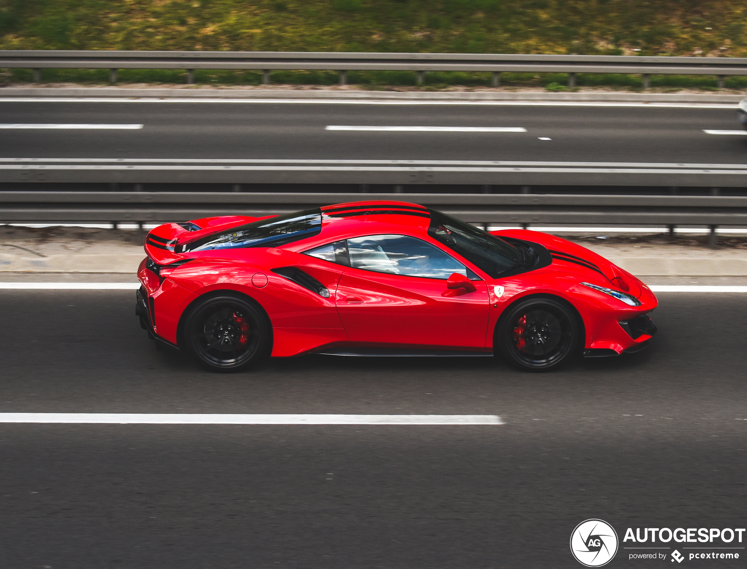 Ferrari 488 Pista