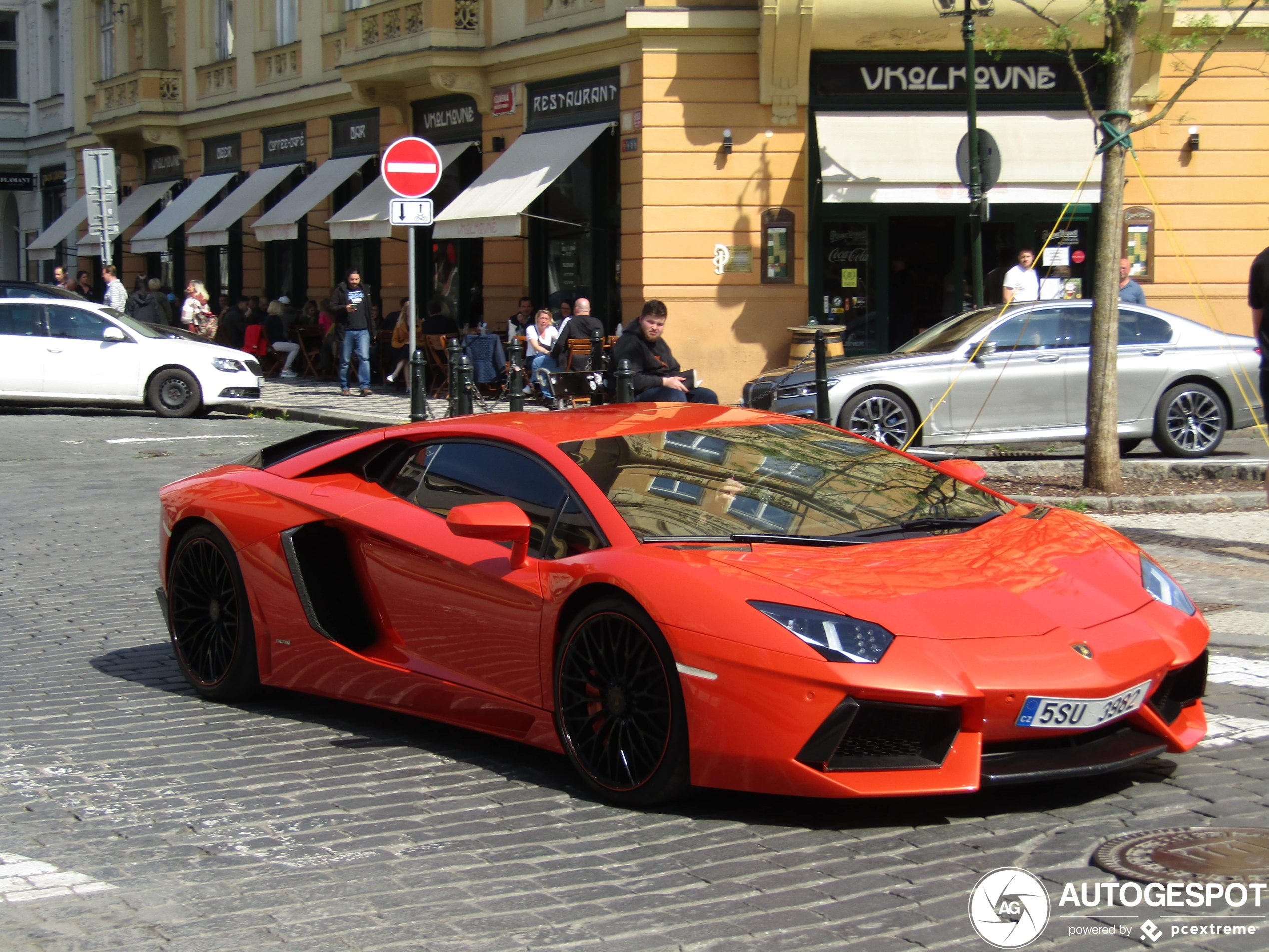 Lamborghini Aventador LP700-4