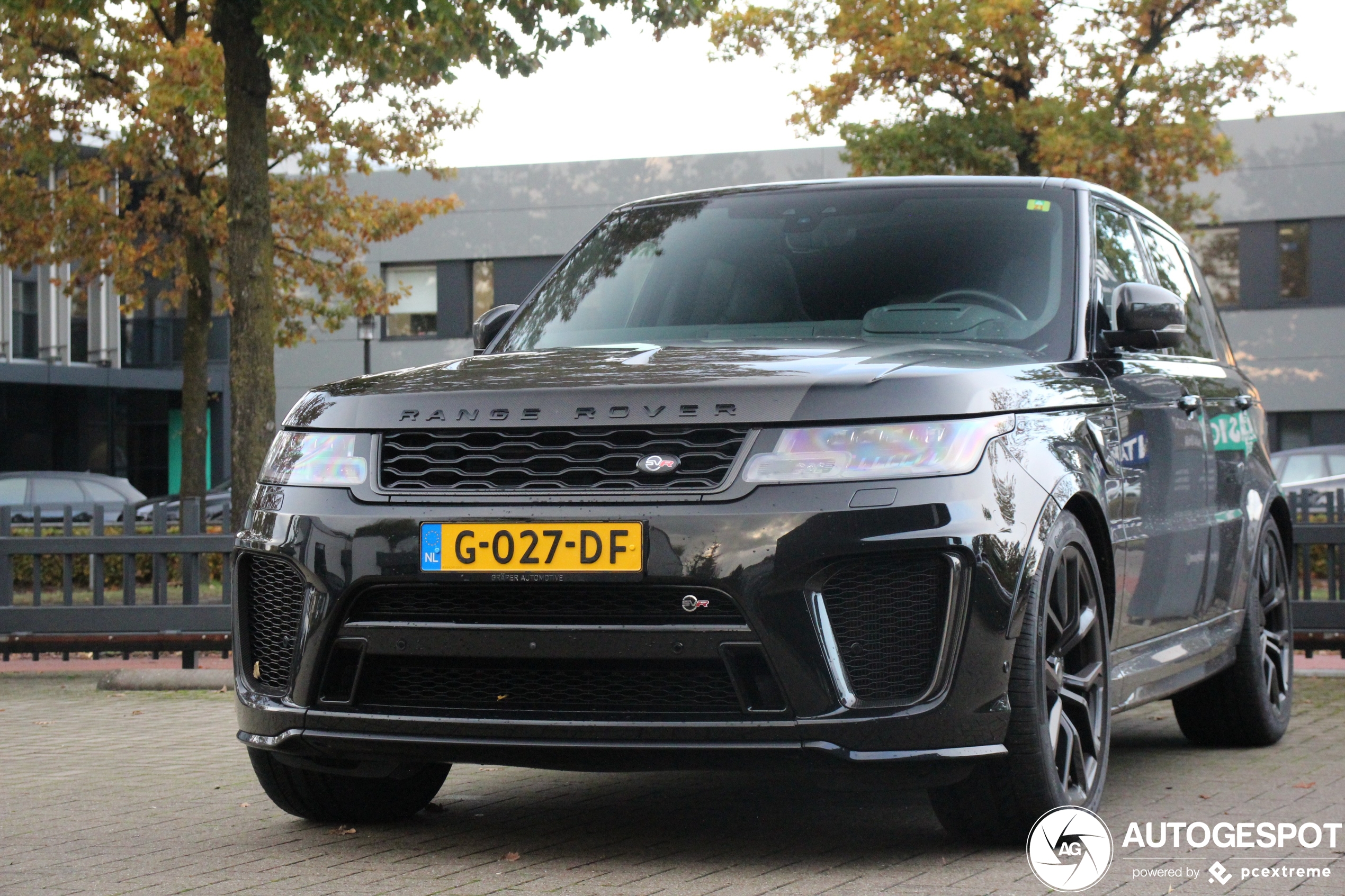 Land Rover Range Rover Sport SVR 2018 Carbon Edition