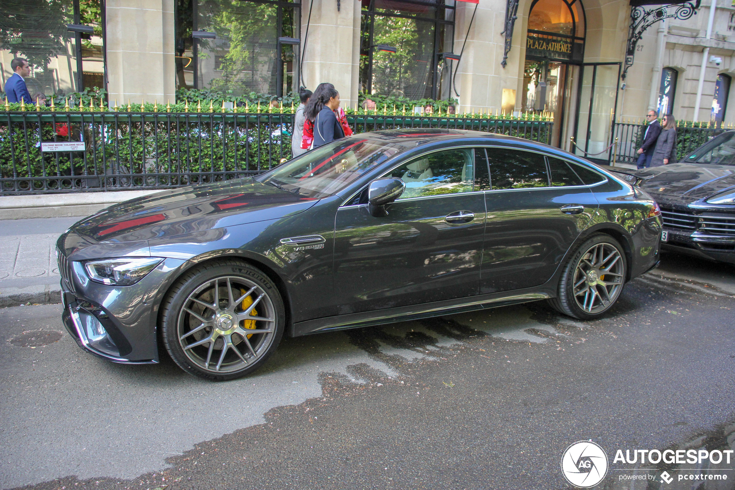 Mercedes-AMG GT 63 S X290