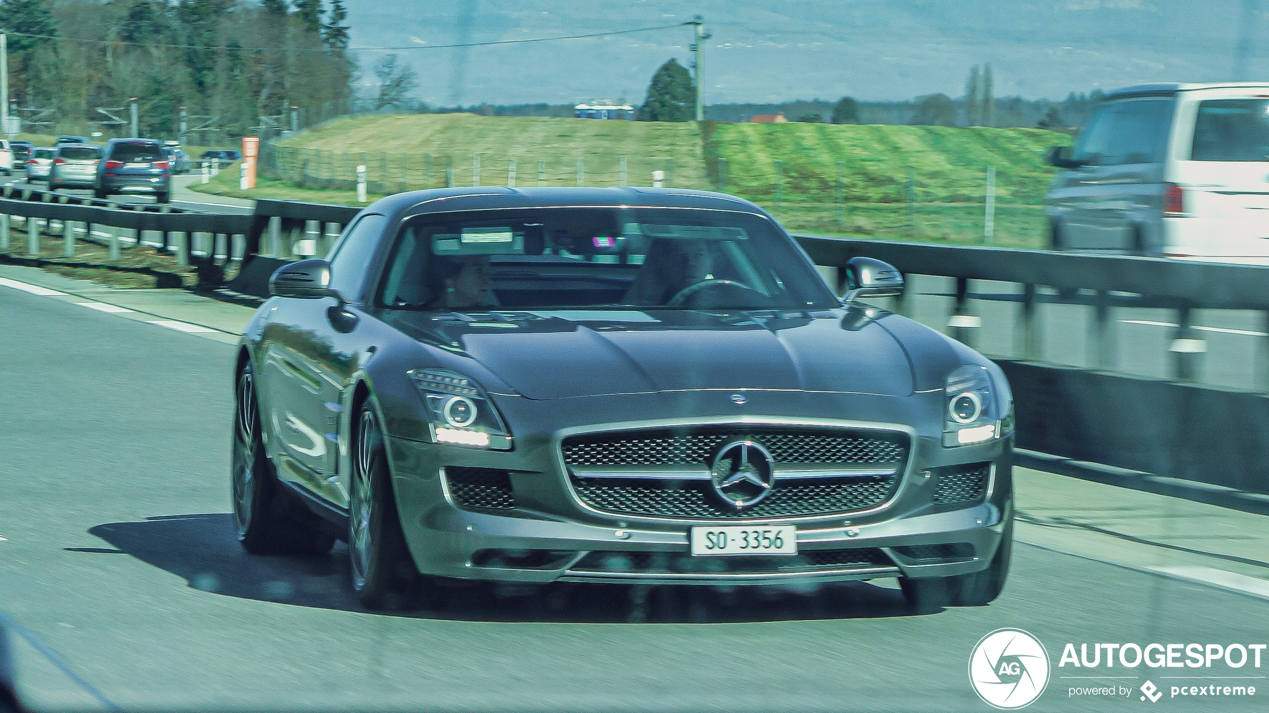 Mercedes-Benz SLS AMG