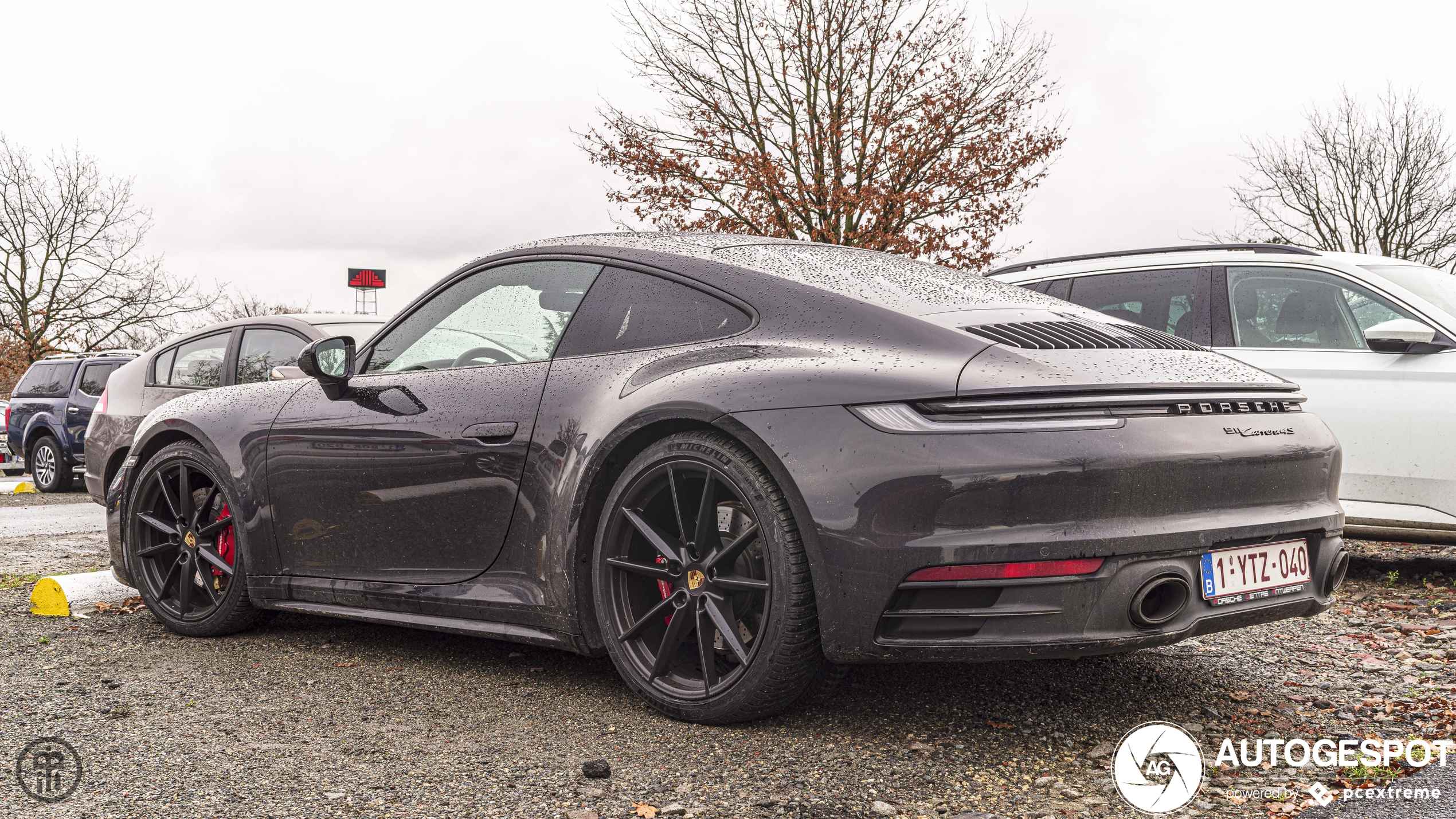 Porsche 992 Carrera 4S