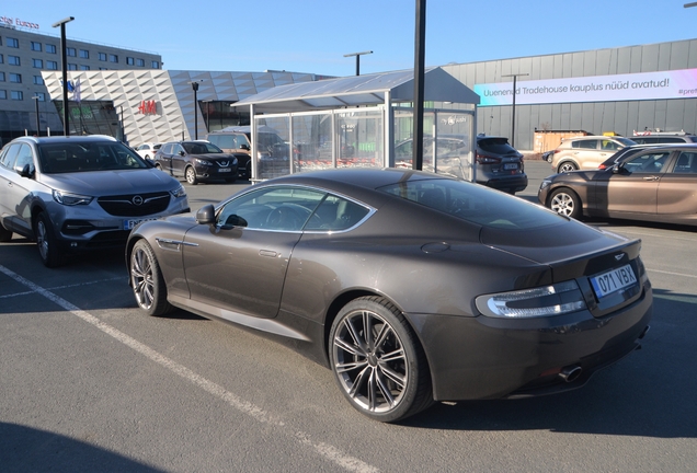 Aston Martin Virage 2011