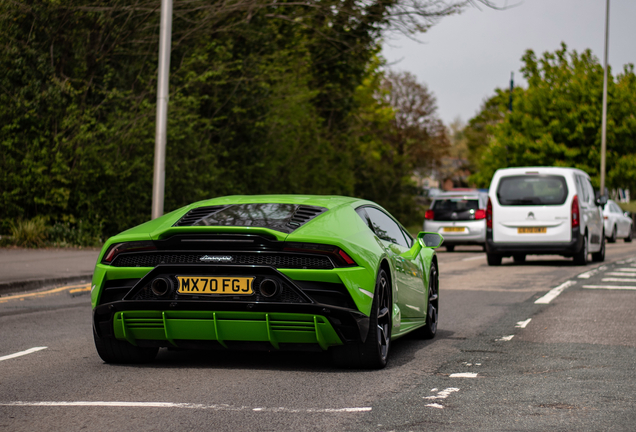 Lamborghini Huracán LP640-4 EVO