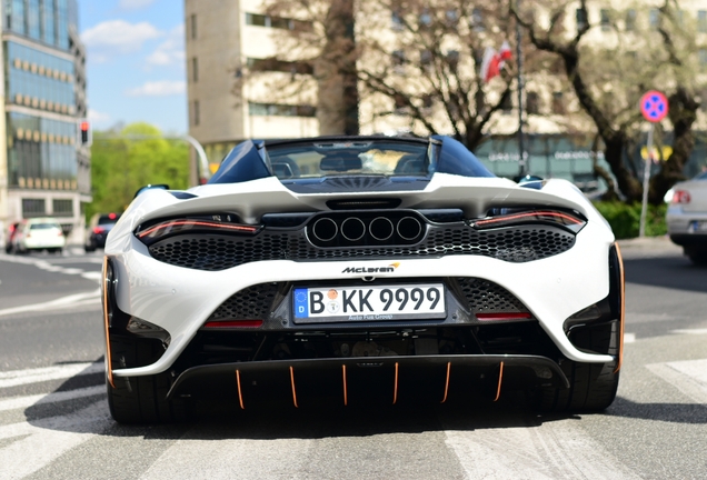 McLaren 765LT Spider