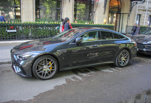 Mercedes-AMG GT 63 S X290