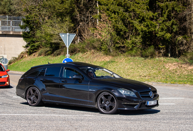 Mercedes-Benz CLS 63 AMG S X218 Shooting Brake