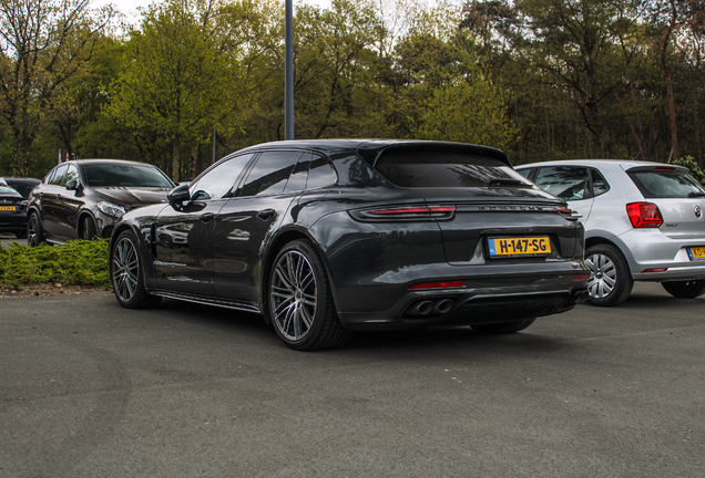 Porsche 971 Panamera Turbo S E-Hybrid Sport Turismo