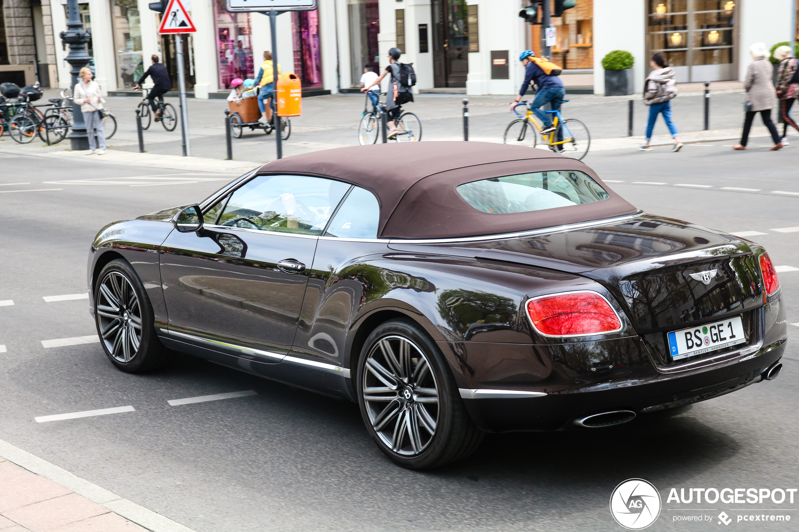 Bentley Continental GTC Speed 2013