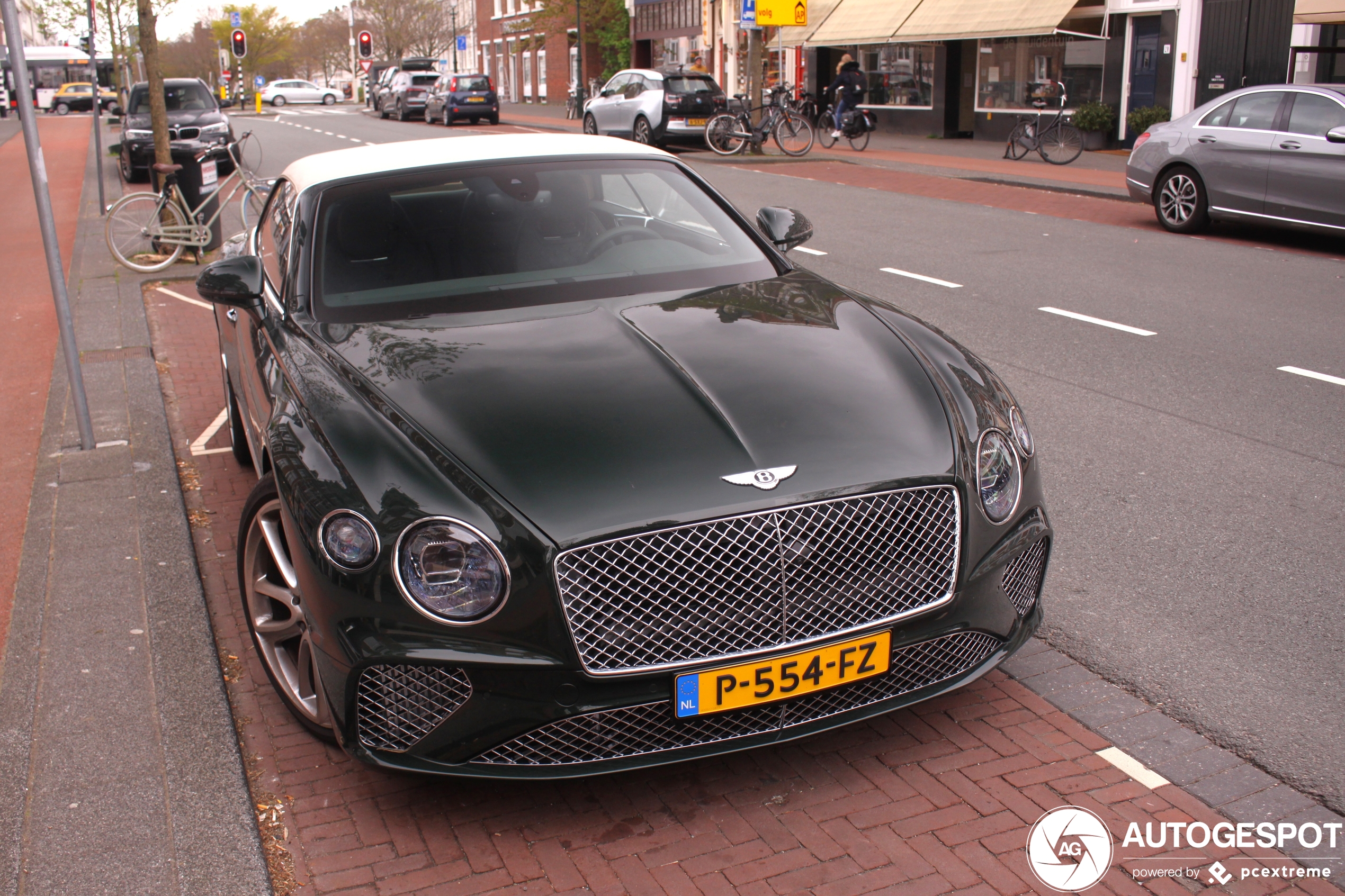 Bentley Continental GTC V8 2020