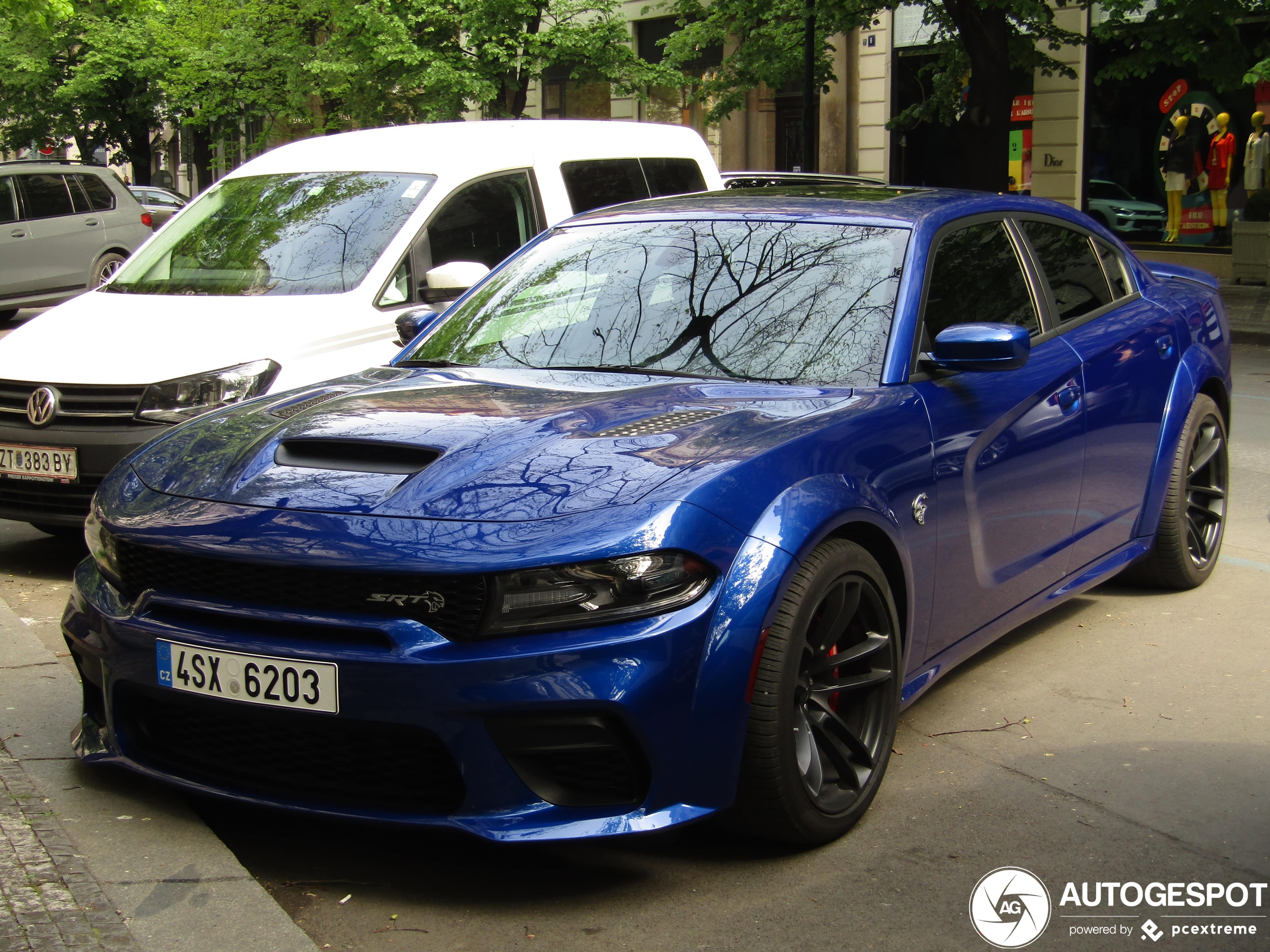 Dodge Charger SRT Hellcat Widebody