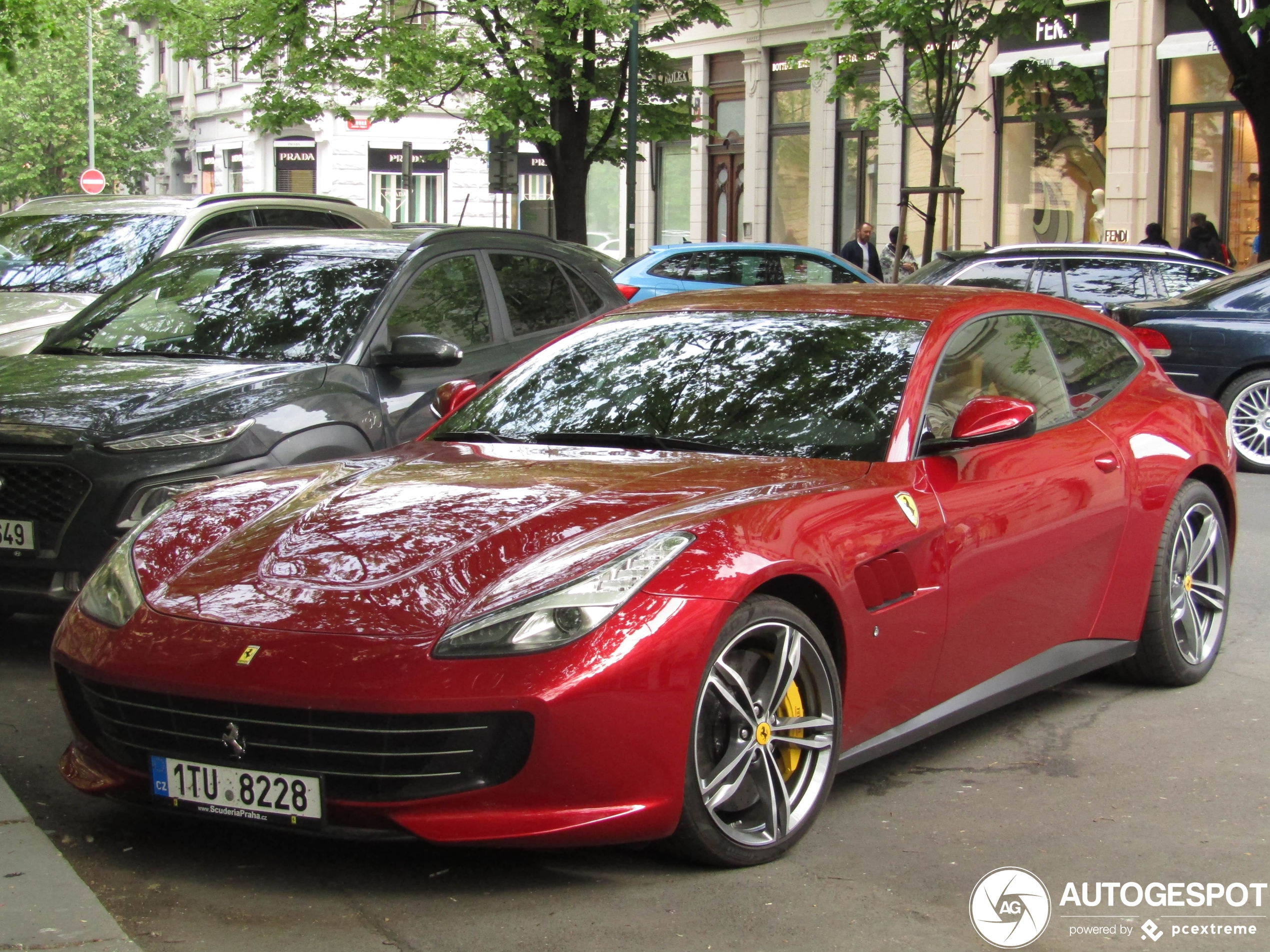 Ferrari GTC4Lusso