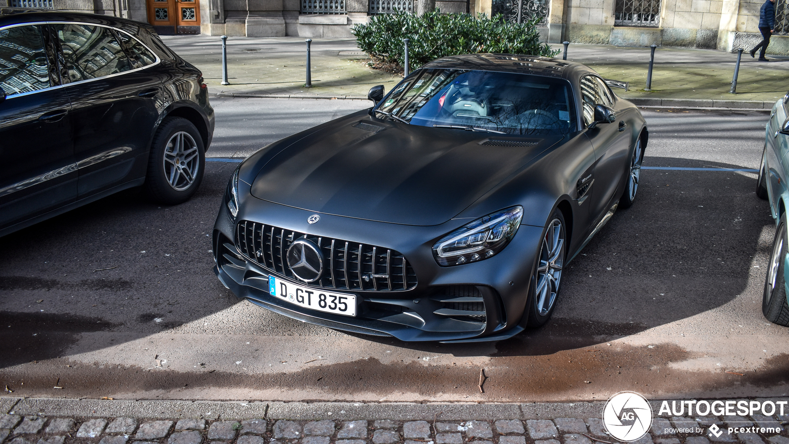 Mercedes-AMG GT R C190 2019