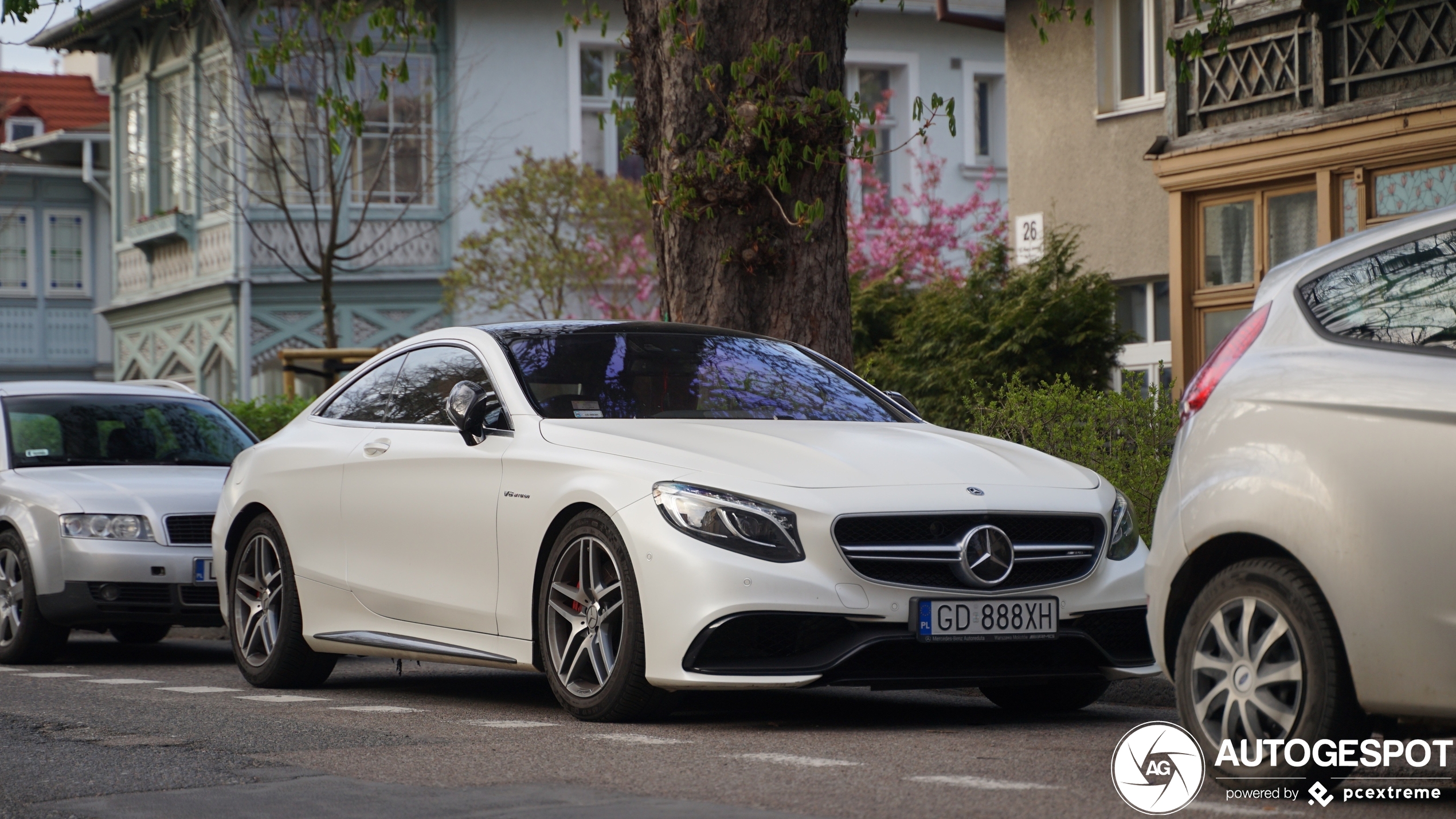 Mercedes-AMG S 63 Coupé C217