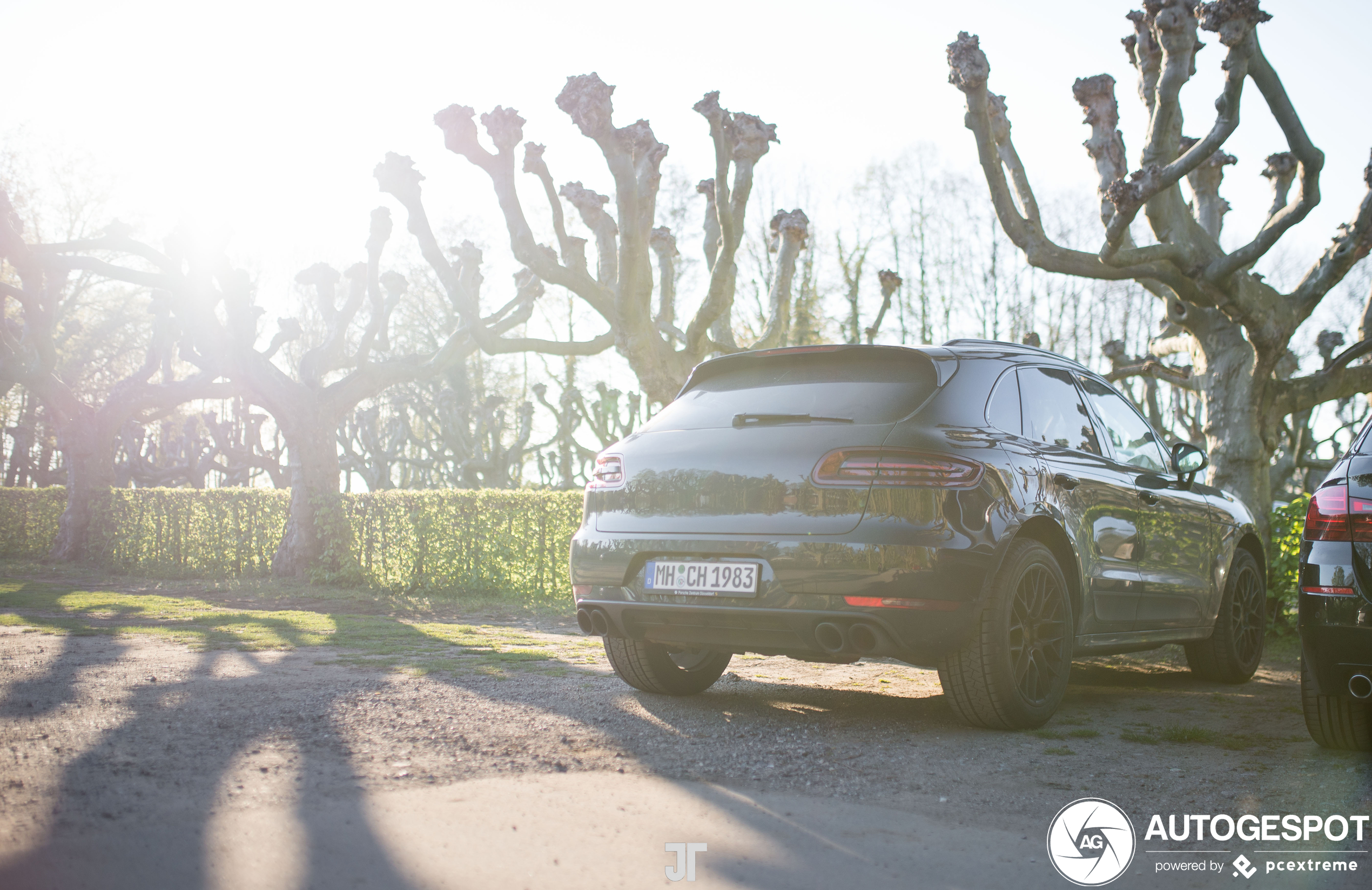 Porsche 95B Macan GTS