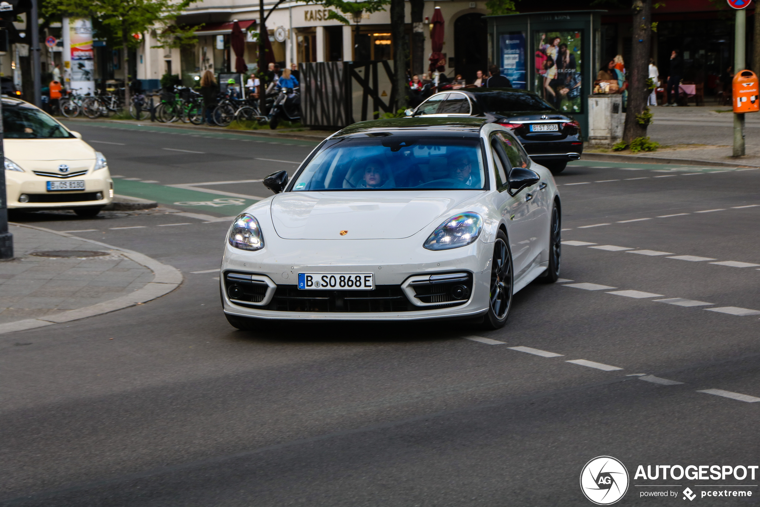 Porsche 971 Panamera Turbo S E-Hybrid Sport Turismo MkII