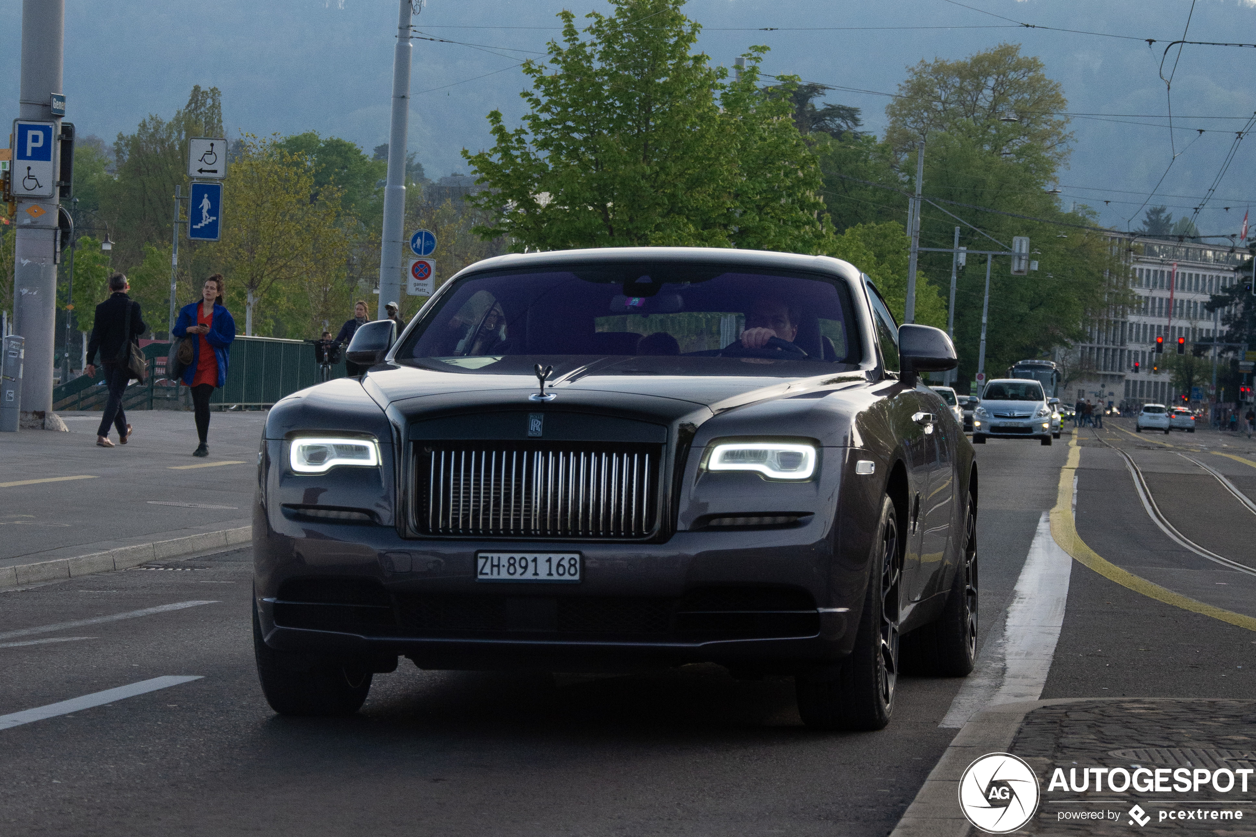 Rolls-Royce Wraith Black Badge