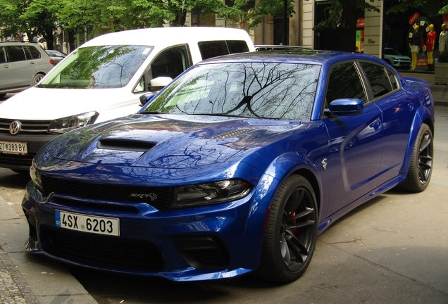 Dodge Charger SRT Hellcat Widebody