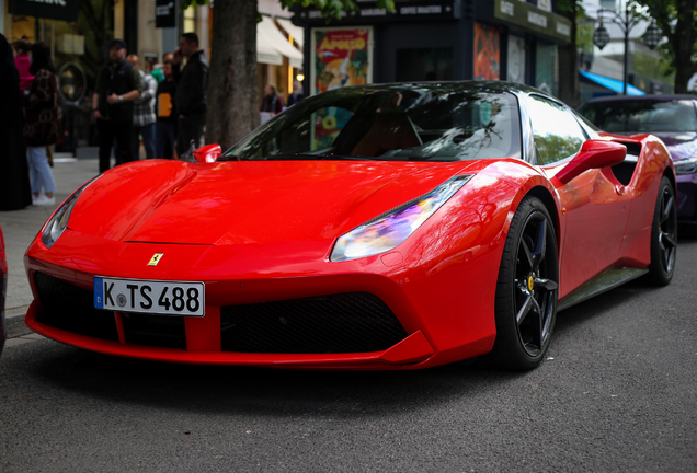 Ferrari 488 Spider