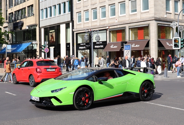 Lamborghini Huracán LP640-4 Performante