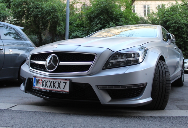 Mercedes-Benz CLS 63 AMG X218 Shooting Brake