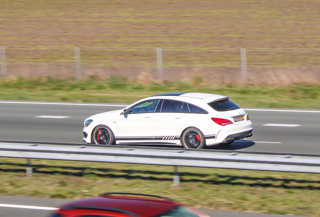 Mercedes-Benz CLA 45 AMG Shooting Brake