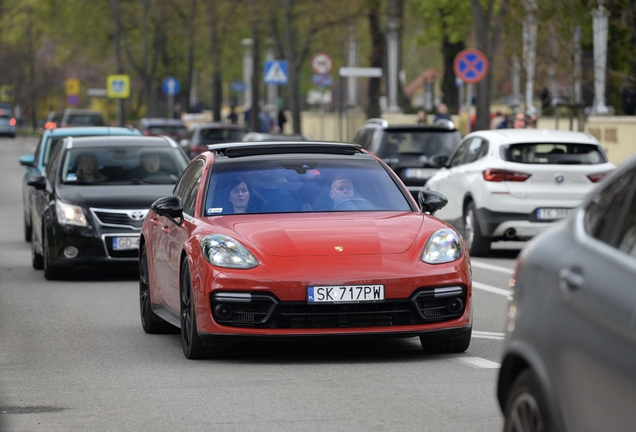 Porsche 971 Panamera GTS Sport Turismo