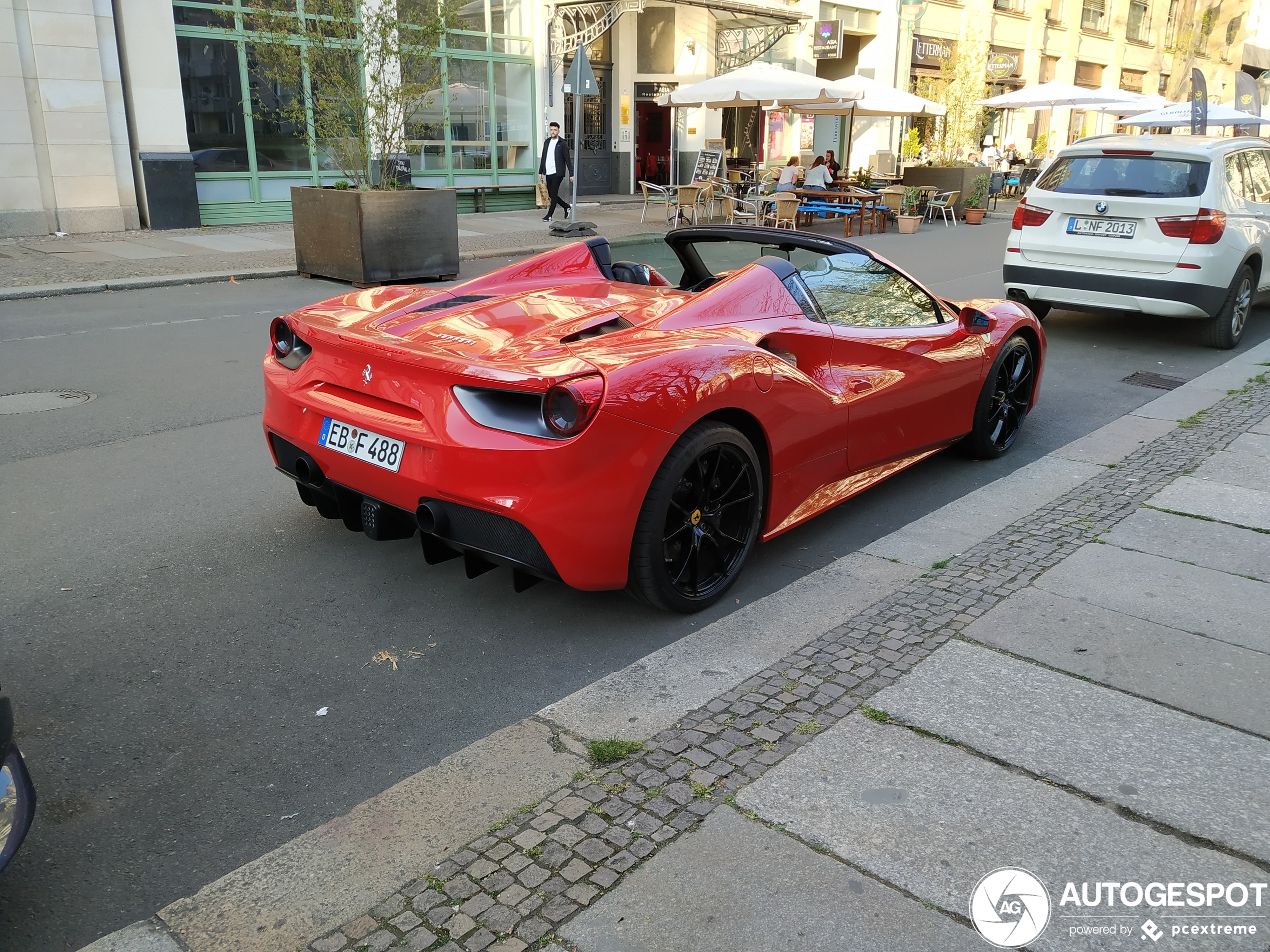 Ferrari 488 Spider