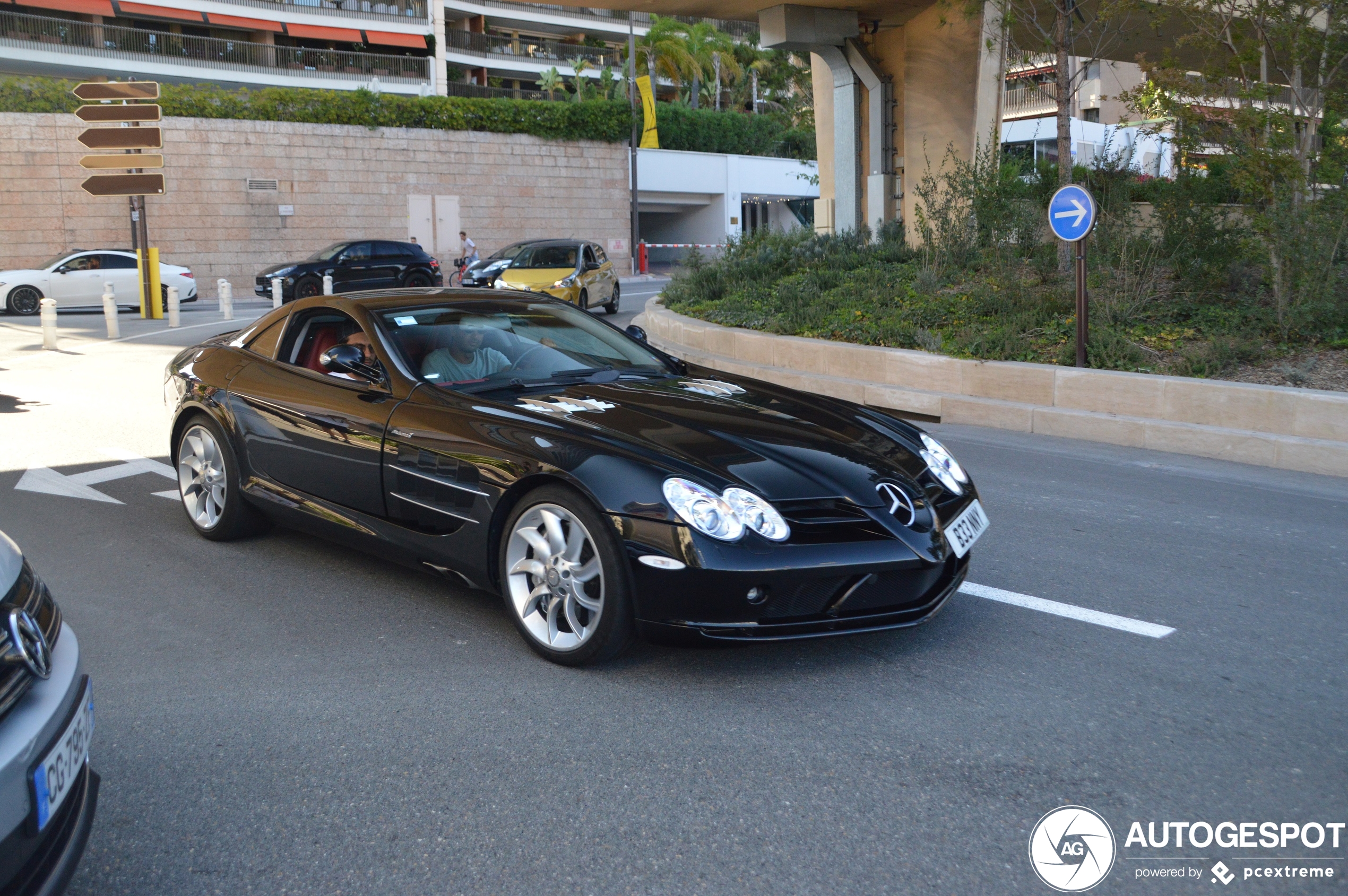 Mercedes-Benz SLR McLaren