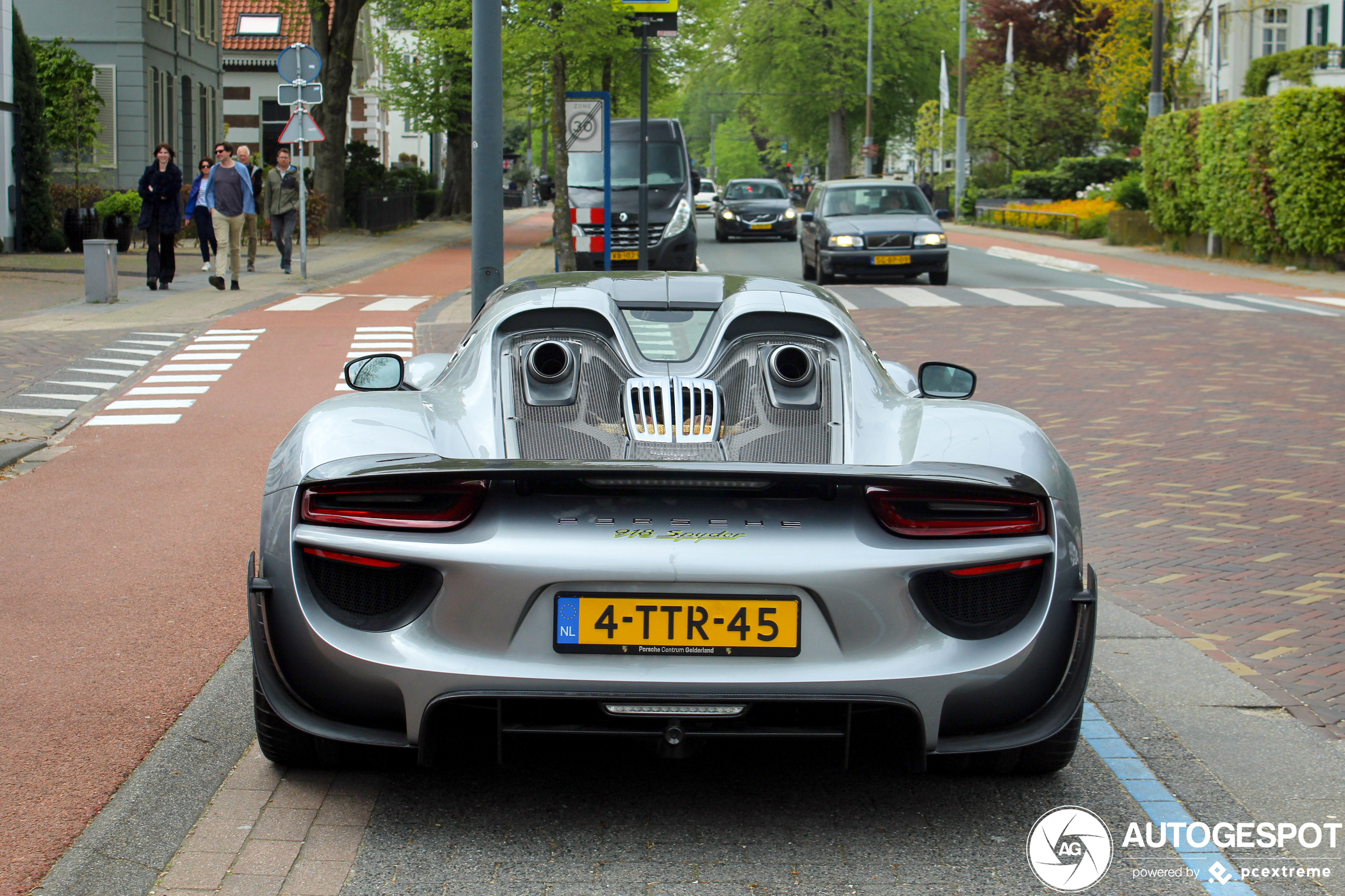 Na 6 jaar weer gespot: 918 Spyder WP