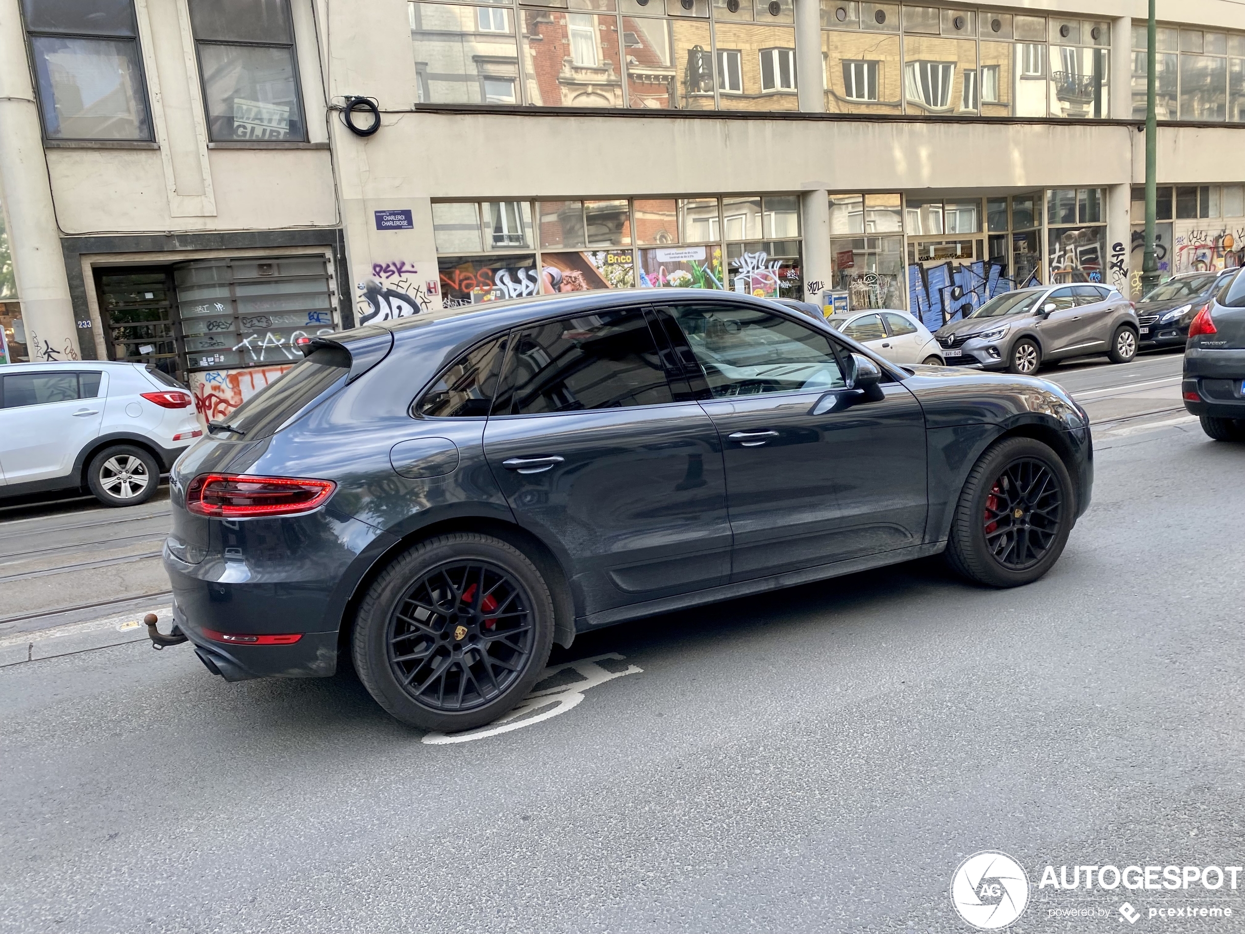 Porsche 95B Macan GTS