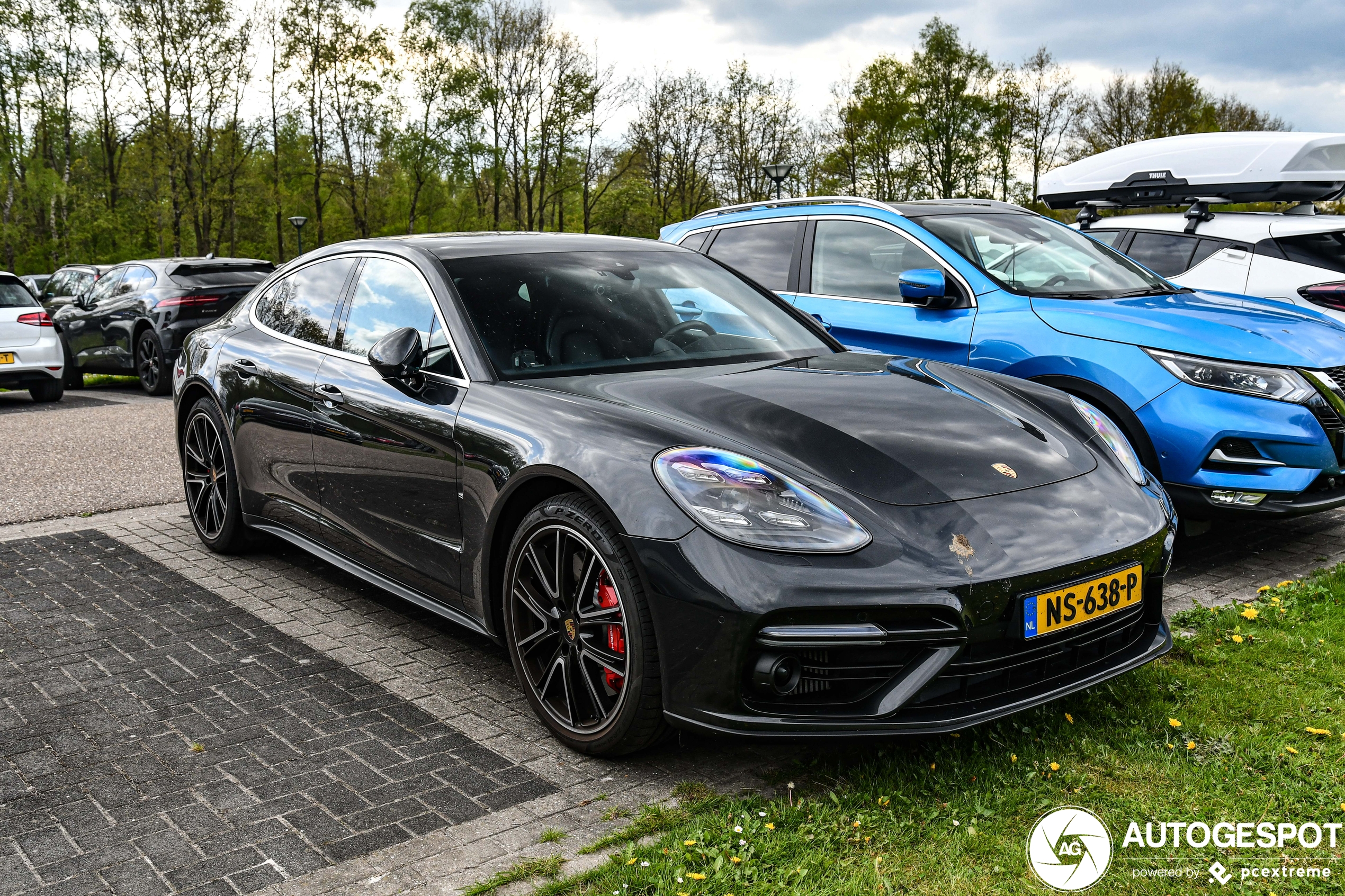 Porsche 971 Panamera Turbo