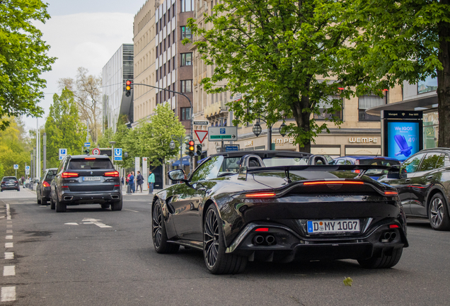 Aston Martin V8 Vantage Formula 1 Edition Roadster