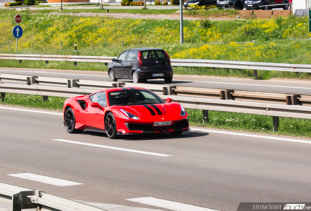 Ferrari 488 Pista