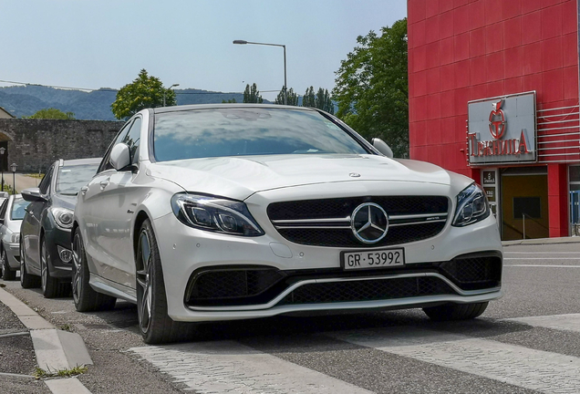 Mercedes-AMG C 63 S W205