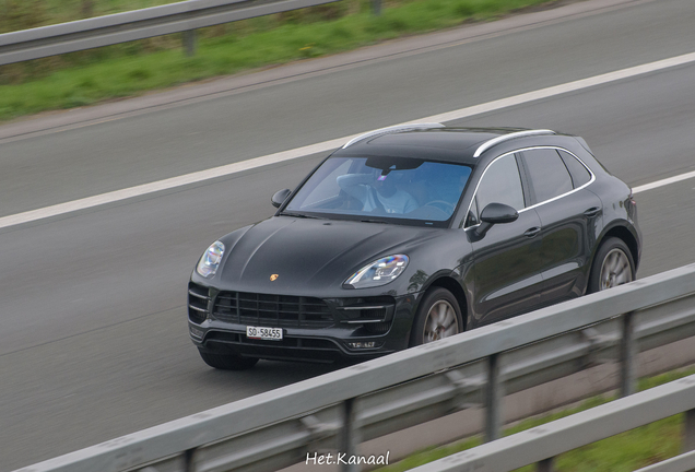 Porsche 95B Macan Turbo