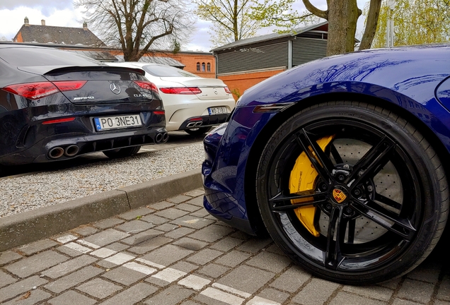 Porsche Taycan Turbo