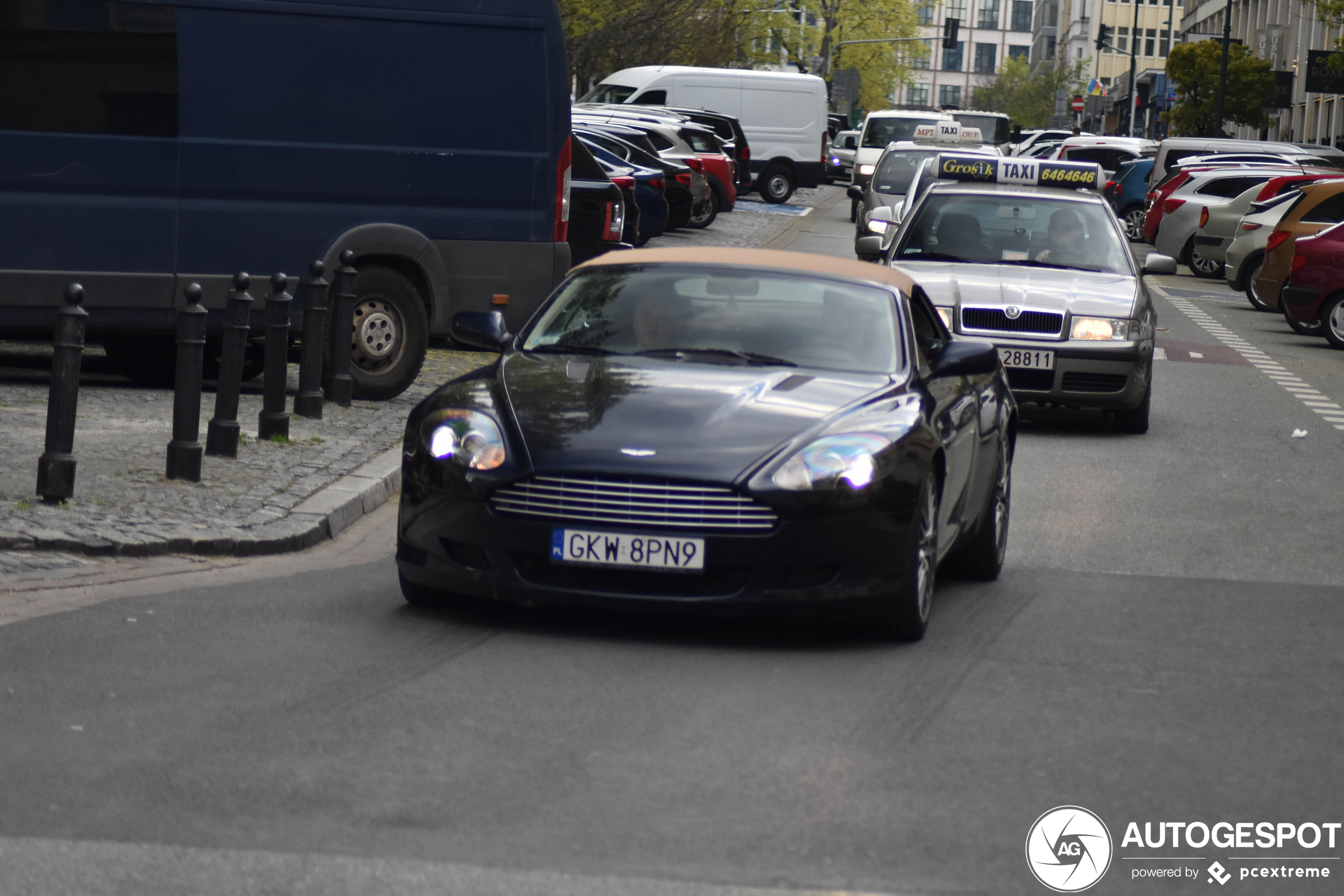 Aston Martin DB9 Volante