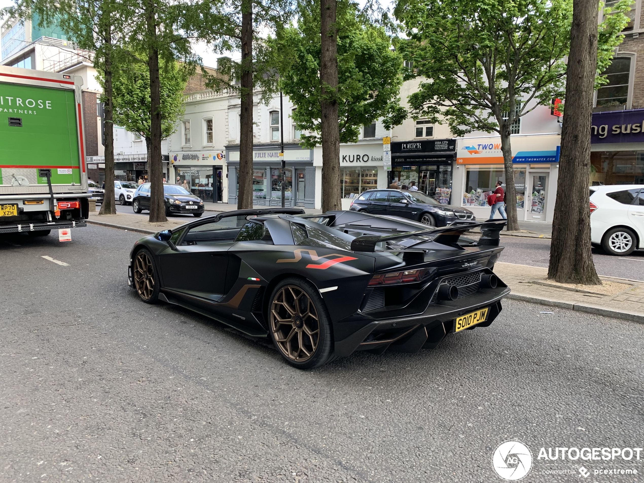 Lamborghini Aventador LP770-4 SVJ Roadster