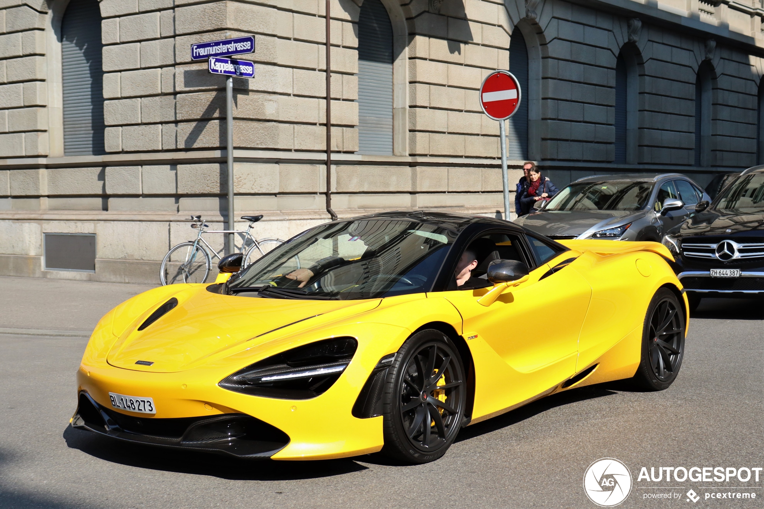 McLaren 720S