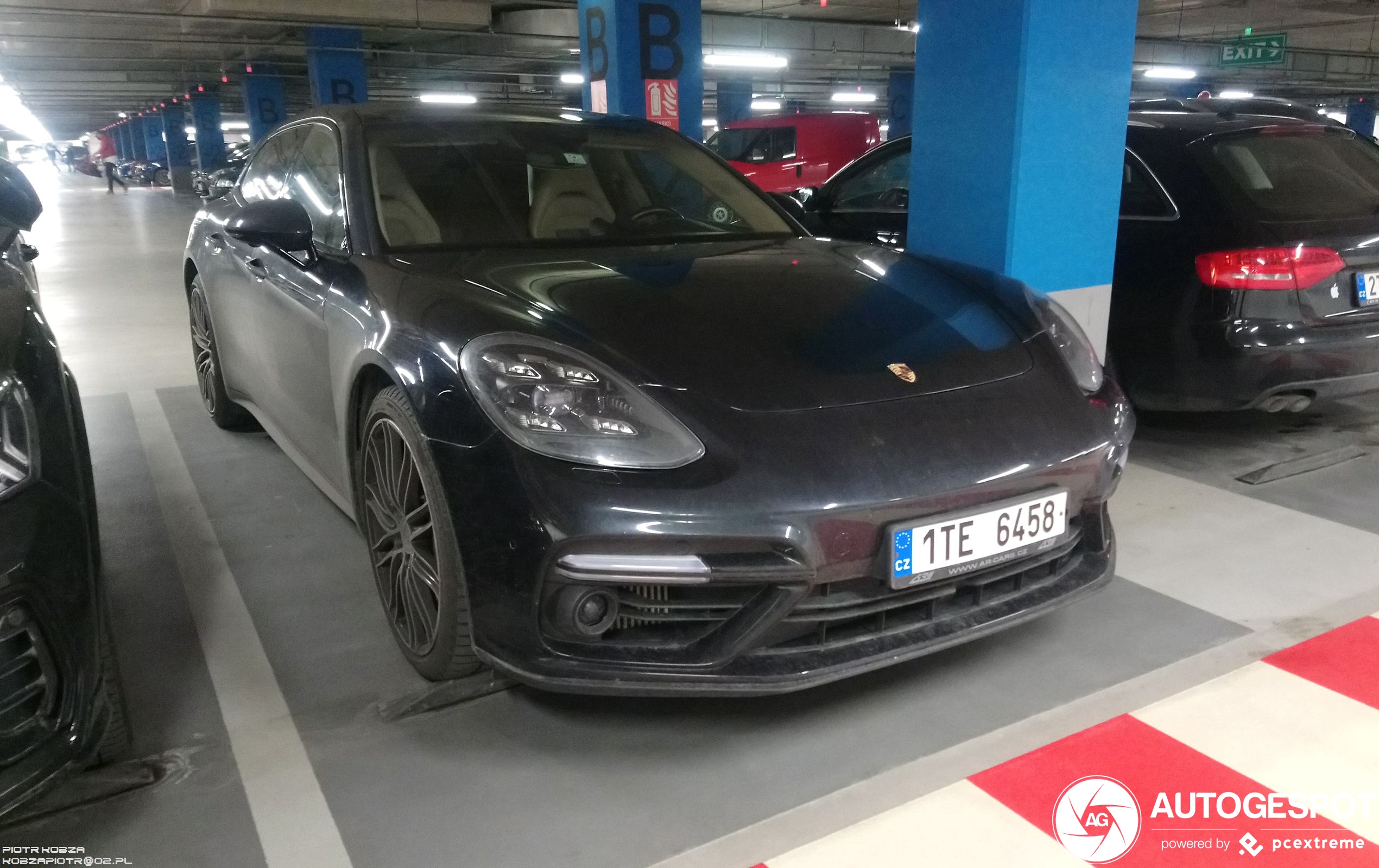 Porsche 971 Panamera Turbo Sport Turismo