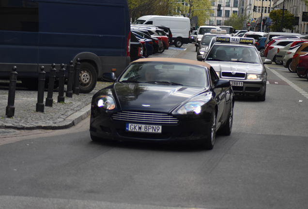 Aston Martin DB9 Volante