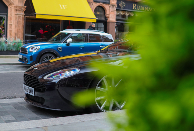 Aston Martin V8 Vantage