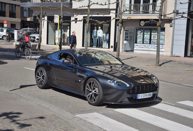 Aston Martin V8 Vantage S