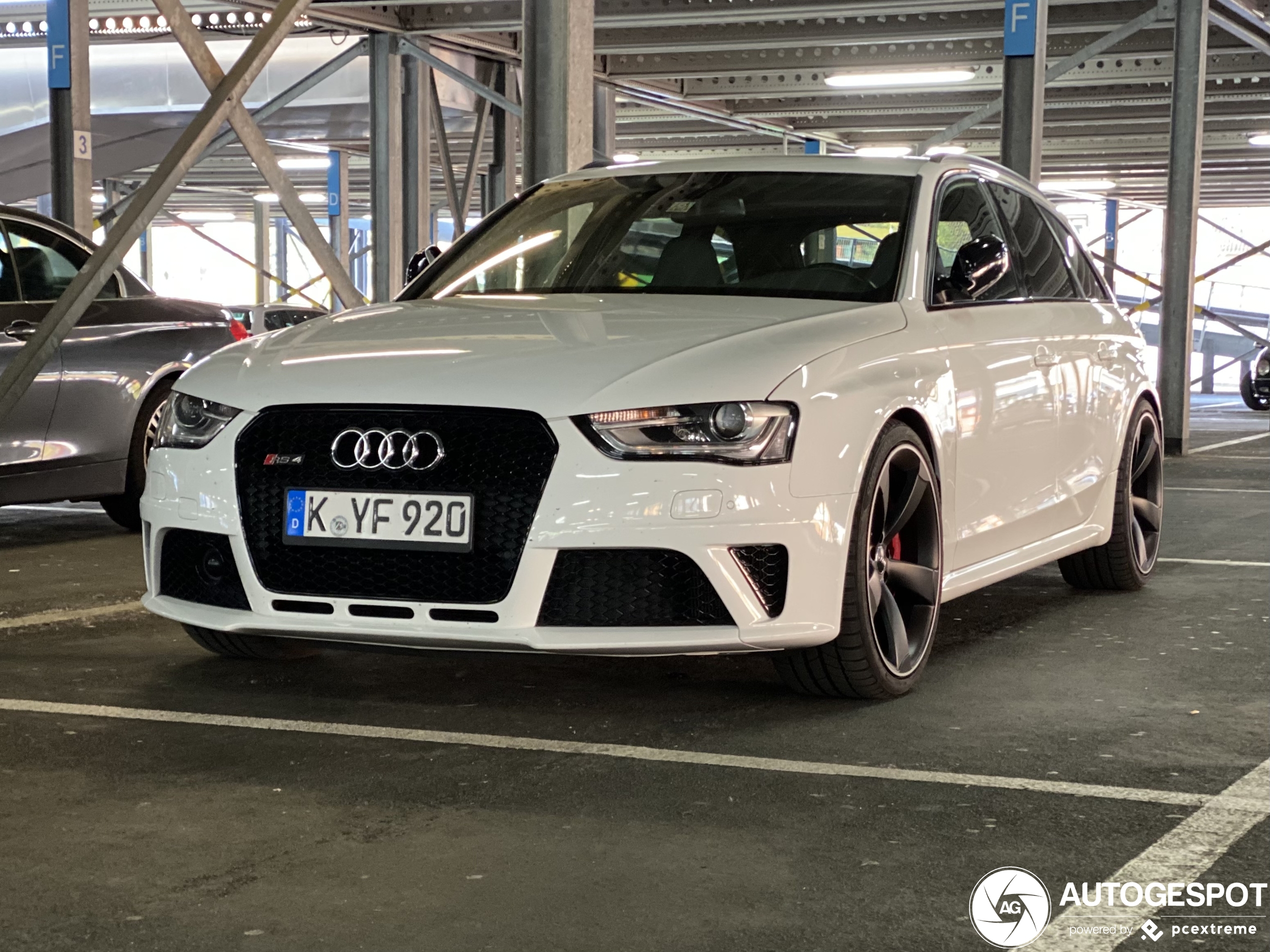 Audi RS4 Avant B8