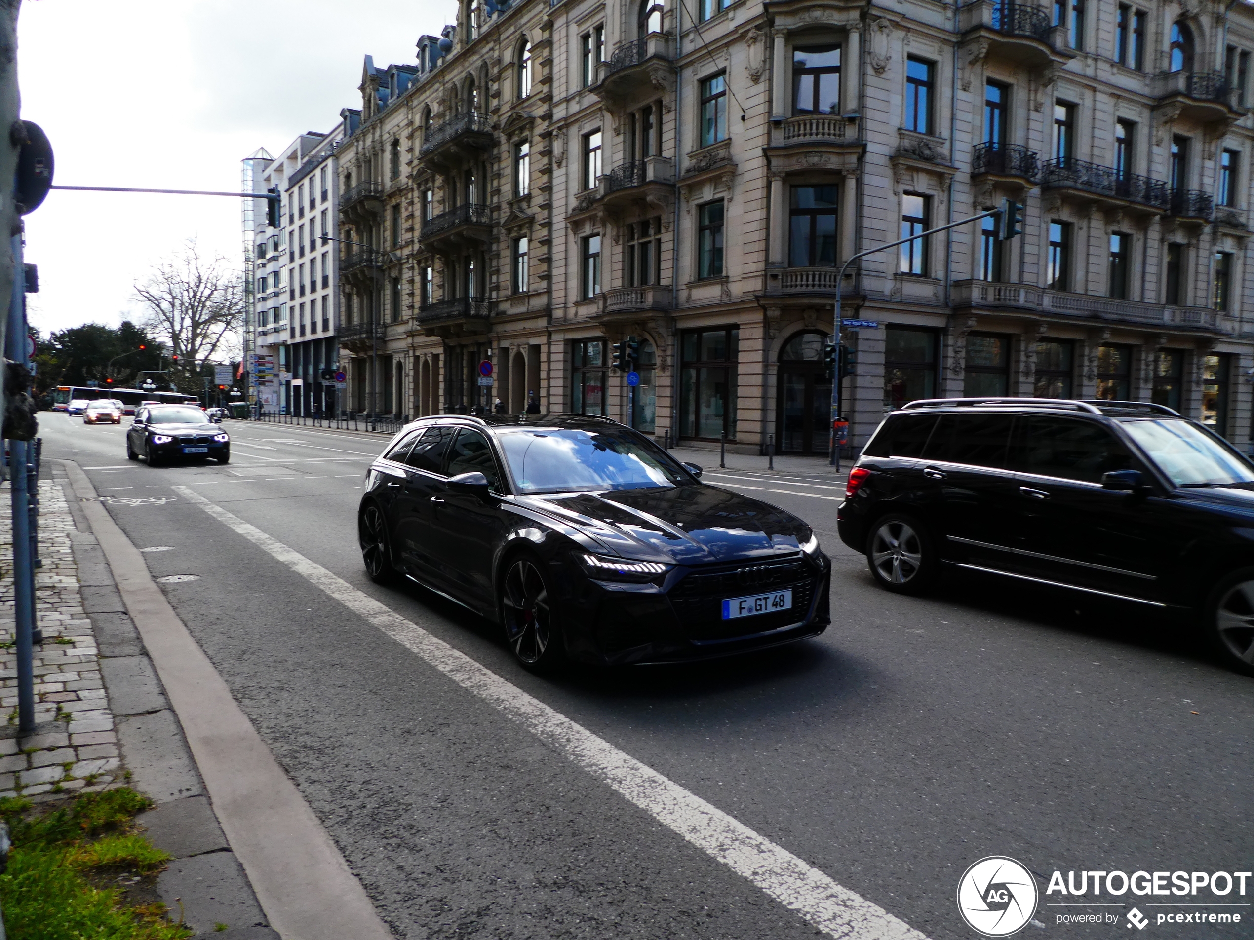 Audi RS6 Avant C8